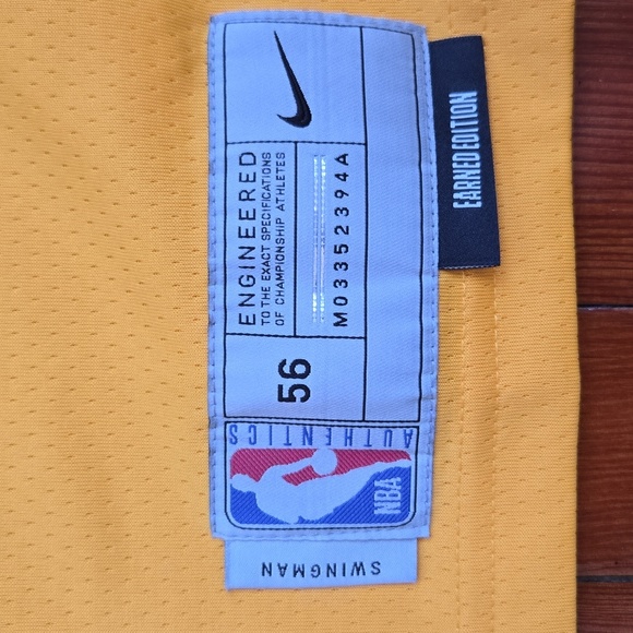 Butler Heat Jersey - Picture 3 of 5